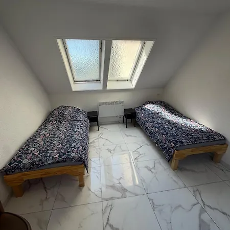 Apartamento Helles Mit Moderner Küche